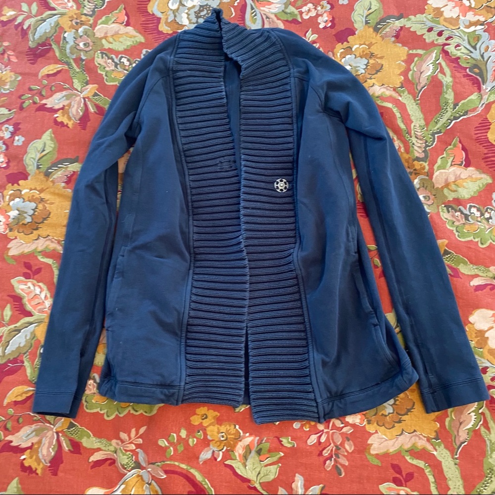 Lululemon long jacket or wrap